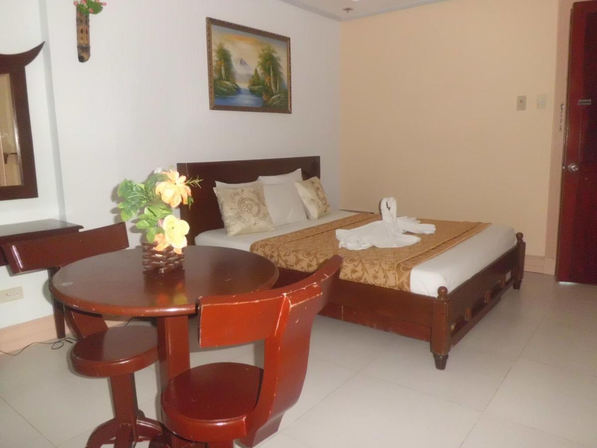 โรงแรมโบรา สกาย Balabag  ภายนอก รูปภาพ
